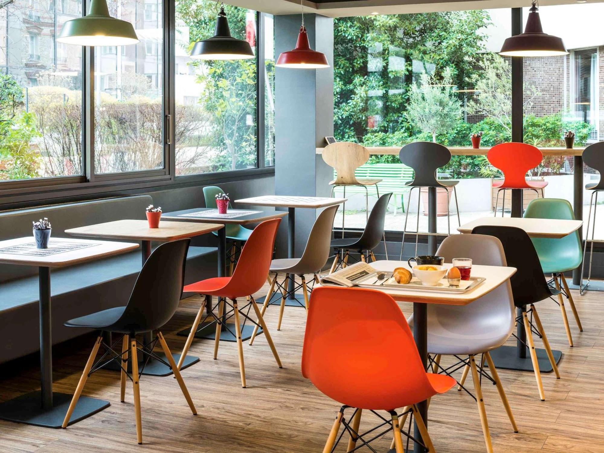 Ibis Paris Pont De Longchamp Hotel 3*