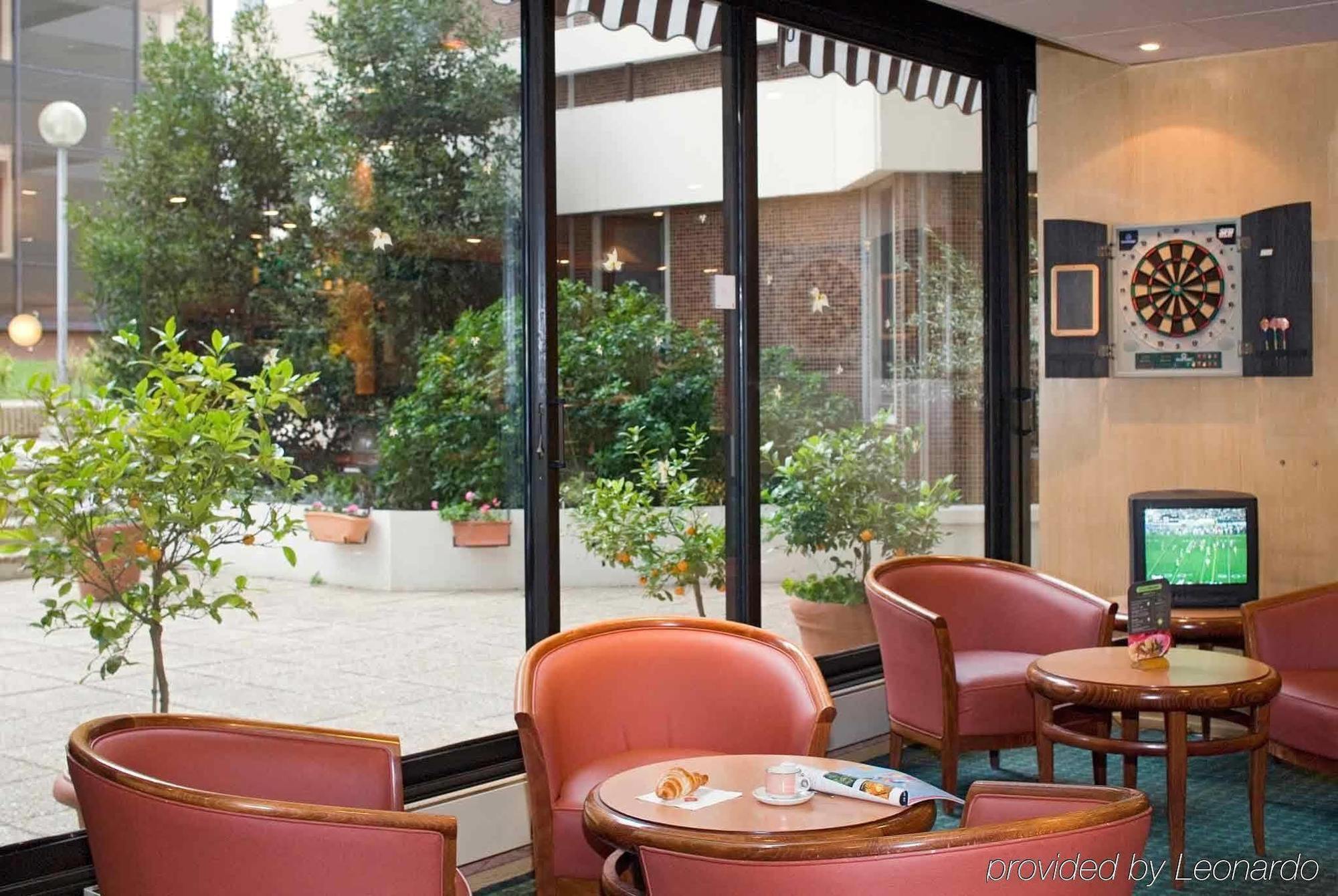 Ibis Paris Pont De Longchamp Hotel Suresnes